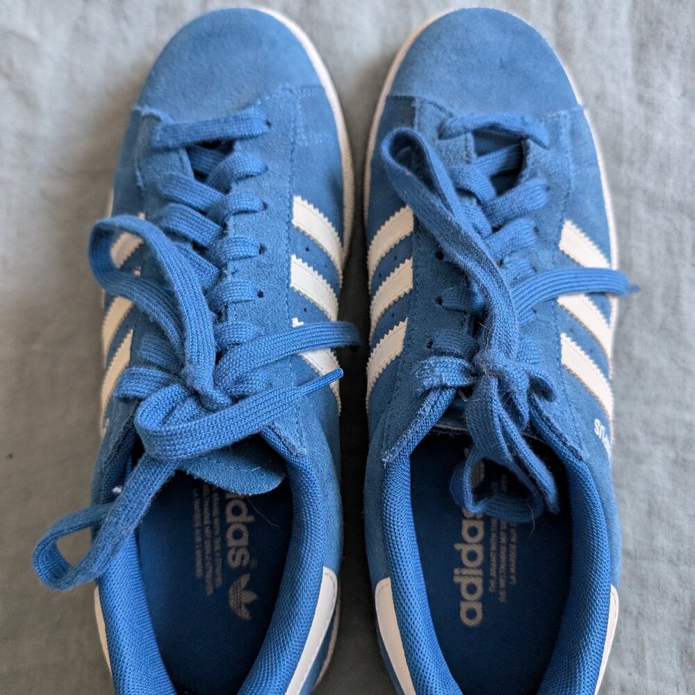 Blue Adidas Campus sneakers in size 8